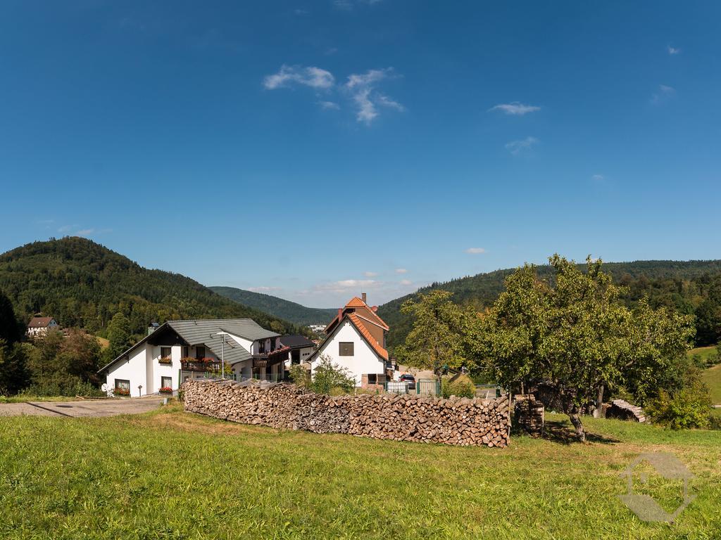 Ferienwohnungen Eva-Maria Bad Herrenalb Exterior foto